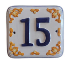 Numero civico in ceramica