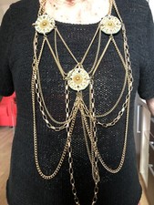 Collana vintage a catena anni '60 con 3 medaglioni centrali in resina e metallo