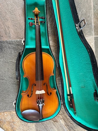 Violin with case and - bow,, full
