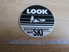 Adesivo Per Fissare Gli Sci