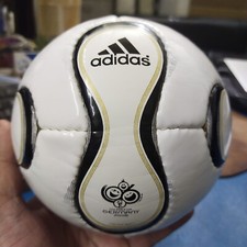 Adidas teamgeist berlin fifa - teamgeist,