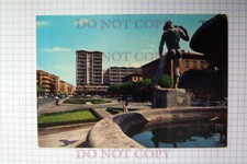 Cartolina Modena  Largo Garibaldi  - viaggiata 1968  animata  auto bici 