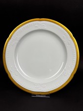 Assiette en porcelaine de