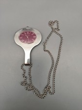 Catena orologio modernista