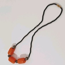 Collana perle in resina