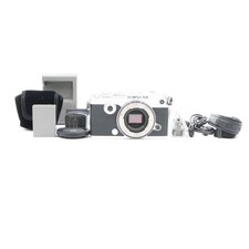 Olympus PEN-F Silver