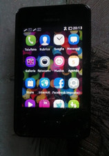 Nokia Asha 501 Dual Sim perfettamente funzionante con schermo rotto