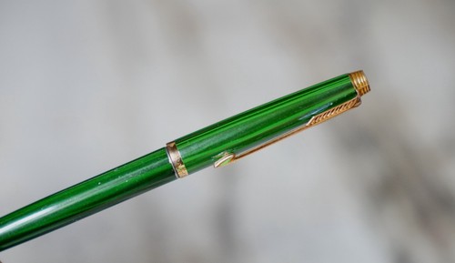 Stylo plume parker - 35, laque