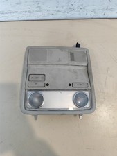 LUCE DI CORTESIA ANTERIORE PER