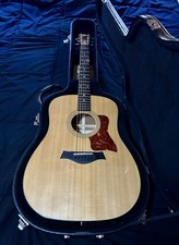 TAYLOR 310 Acoustic Guitar-