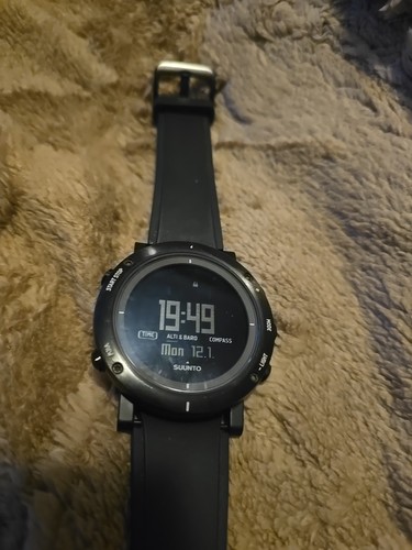 Suunto essential - ,