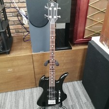 B.C.RICH MOCKINGBIRD basso