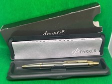 Parker IM penna a sfera spazzolata argento e oro da collezione satinata