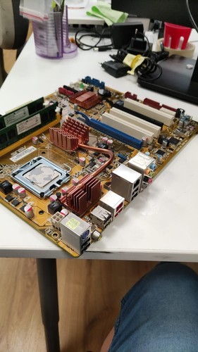 Scheda madre asus p5k - asus,