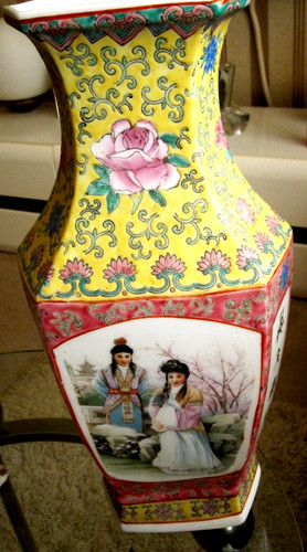Vaso decorativo colorato stile