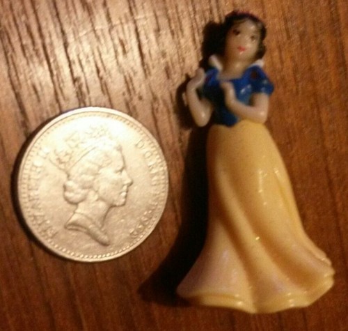 Disney store princess - princess, snow