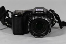 Nikon L100 Nera con cinturino