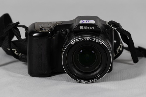 Nikon l100 nera con - nera, cinturino