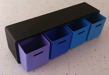 Mobili per casa delle bambole
