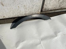 Modanatura posteriore destra