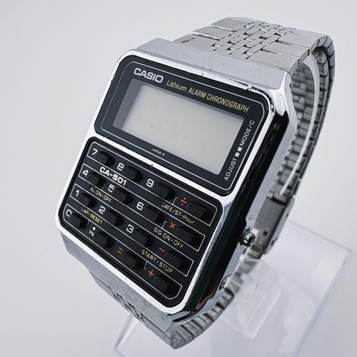 Orologio calcolatrice digitale