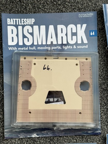 Hachette build the battleship - hachette,