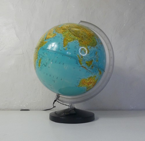 Ancienne mappemonde globe - mappemonde,