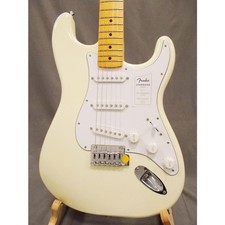 Fender standard stratocaster - fender,