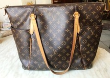 LOUIS VUITTON  Monogram Totally GM borsa da spalla