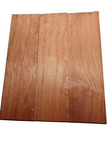 Tavola legno di mogano - in,