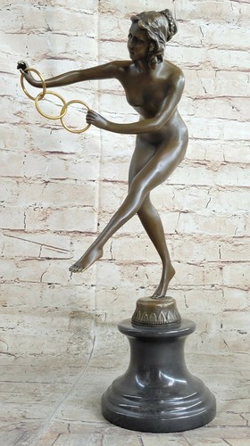 Firmato nude acrobat lady - nude,