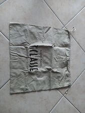 Sacca antipolvere per borsa PRIMA CLASSE ALVIERO MARTINI misura L.48; h46 cm.