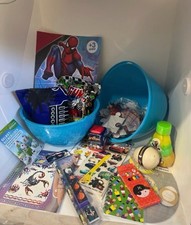 Uovo di pasqua pasqualone bambino giochi attività regali 30x23