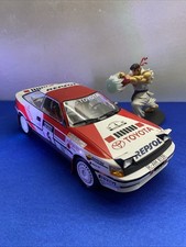 COCHE LOVELY HOT WHEELS 1:18