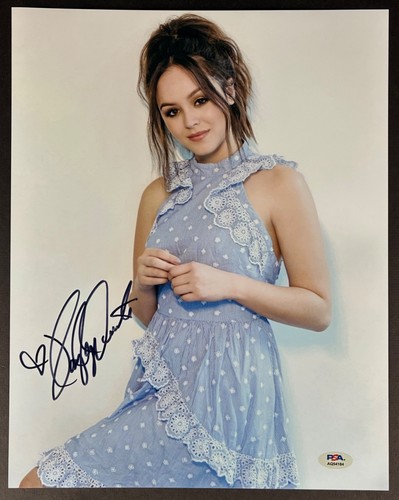 Foto firmata hayley orrantia - hayley,