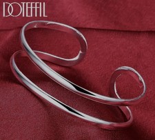 BRACCIALE DI METALLO A DOPPIA LINEA COLORE ARGENTO 925