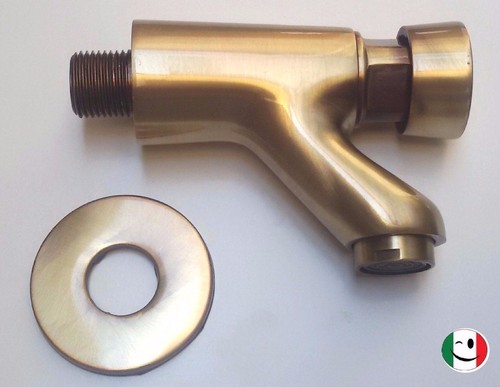 Rubinetto ottone muro - a,