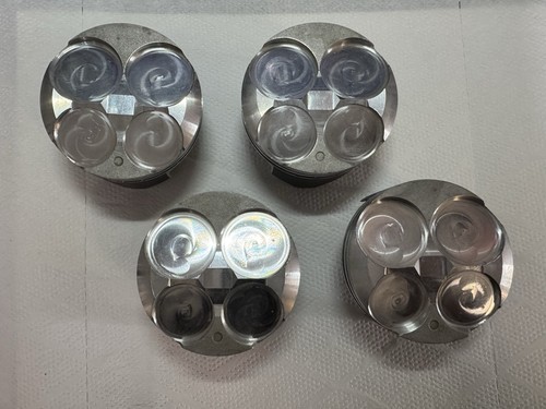 Pistoni racing kawasaki - 4,