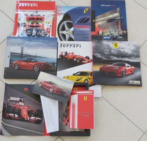 Brochure libri ferrari - libri,
