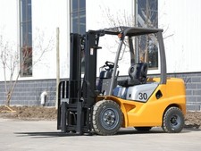 Muletto Diesel Professionale 25q 30q 35q Carrello Elevatore Nuovo Potente