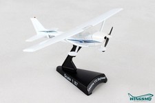 Francobollo Skyhawk Cessna 172