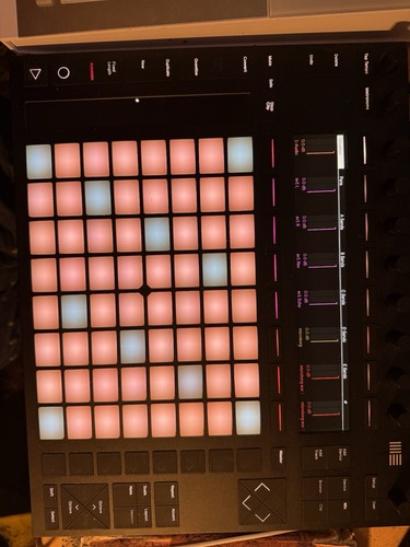 Strumento controller midi