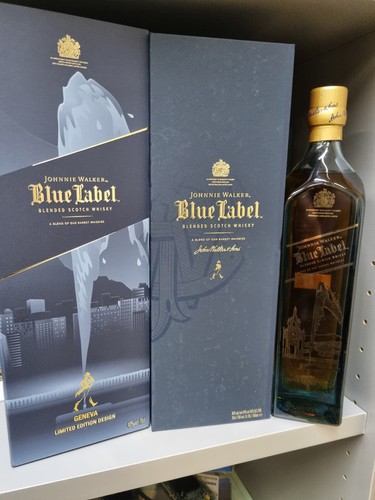 Scotch whisky johnnie - johnnie, walker