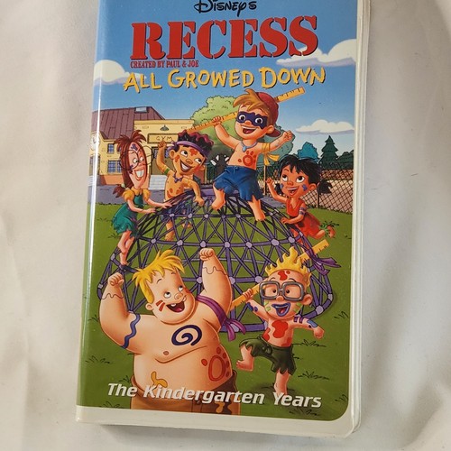 White clamshell recess all - clamshell,