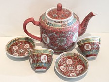 Teiera cinese in porcellana