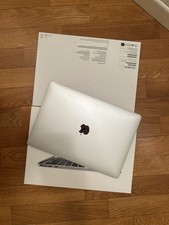 Apple MacBook Pro 13” con Touch Bar (fine 2016, modello A1706).