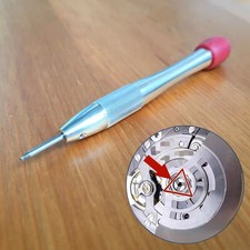 Cacciavite triangolare per