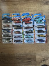 Pacchetto Hot Wheels 20 auto