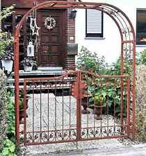 Porta da giardino arco rosa