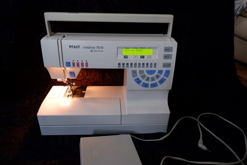 Pfaff creative 7510 machine - , a